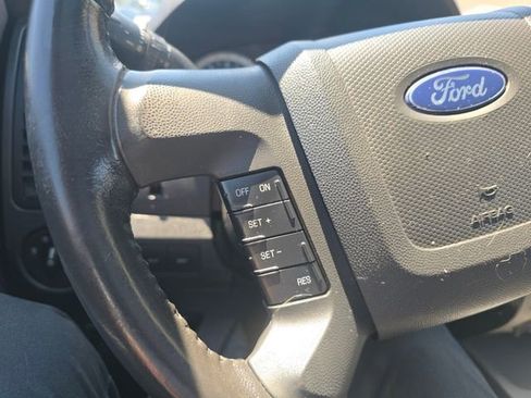 Used 2012 Ford Escape XLT AWD/4WD image 18