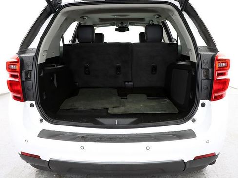 Used 2016 Chevrolet Equinox LTZ w/ Enhanced Convenience Package image 26