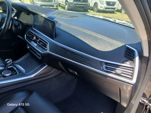 Used 2019 BMW X7 xDrive40i w/ Premium Package AWD/4WD image 21