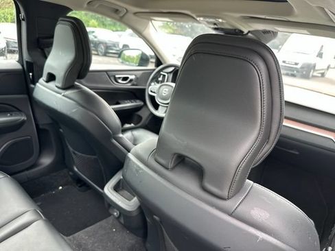 Used 2021 Volvo S60 T5 Momentum w/ Premium Package AWD/4WD image 19
