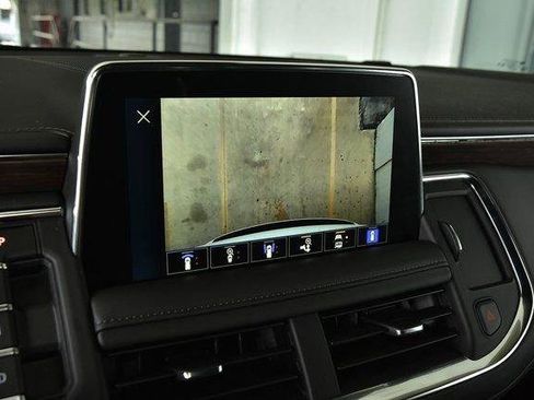 Used 2024 Chevrolet Suburban High Country AWD/4WD image 34