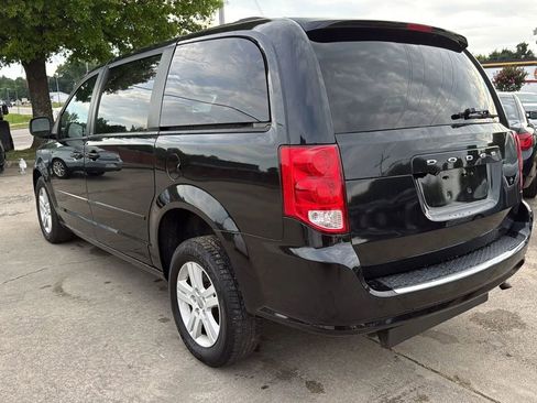 Used 2014 Dodge Grand Caravan R/T w/ Driver Convenience Group FWD image 3