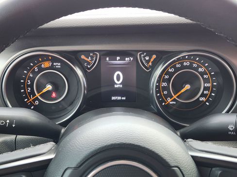 Used 2023 Jeep Wrangler Sport AWD/4WD image 23