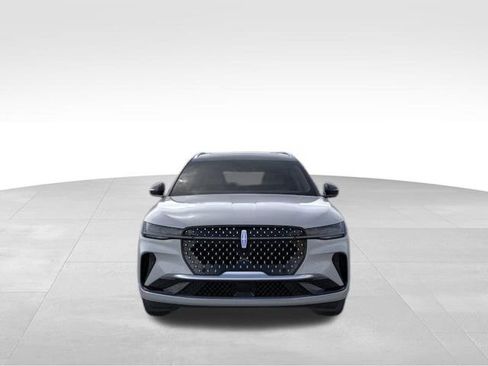 New 2026 Lincoln Nautilus Reserve image 7