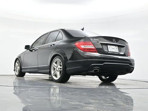 Used 2013 Mercedes-Benz C 300 4MATIC Sedan image 50