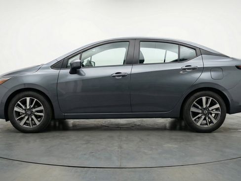 Used 2025 Nissan Versa SV FWD image 5
