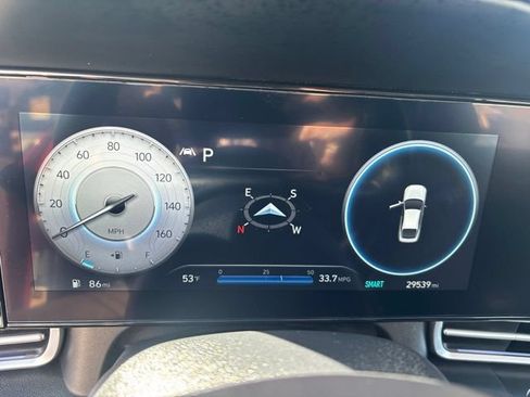 Used 2023 Hyundai Elantra Limited FWD image 27