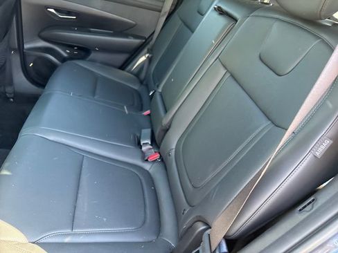 Used 2025 Hyundai Tucson SEL AWD/4WD image 10