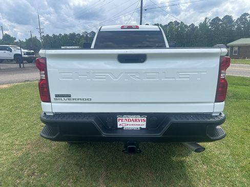 Used 2025 Chevrolet Silverado 2500 W/T RWD image 10