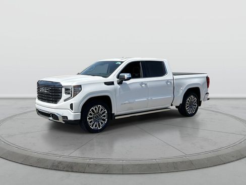 Used 2024 GMC Sierra 1500 Denali Ultimate AWD/4WD image 4