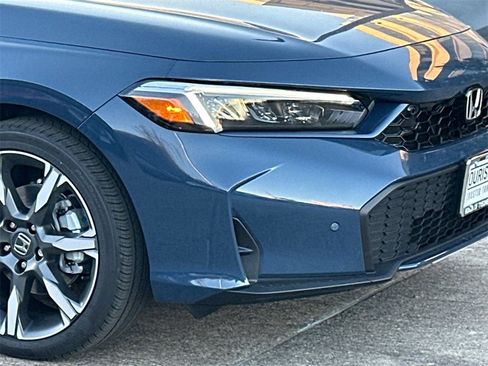 New 2026 Honda Civic Sport Touring image 4