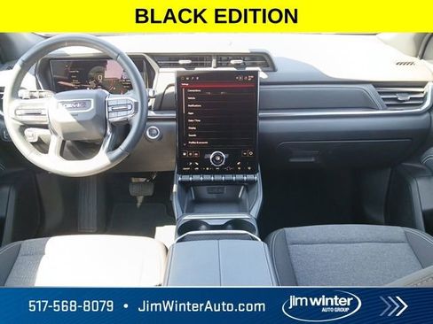 Used 2025 GMC Terrain Elevation w/ Black Edition AWD/4WD image 18