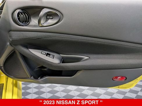 Used 2023 Nissan Z w/ Floor Mat Package RWD image 27