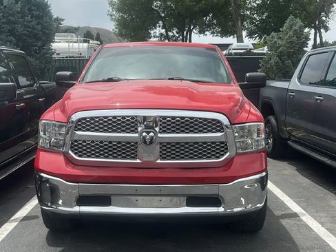 Used 2019 RAM 1500 Classic SLT AWD/4WD image 1