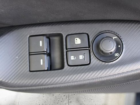 Used 2016 MAZDA MX-5 Miata Club image 36