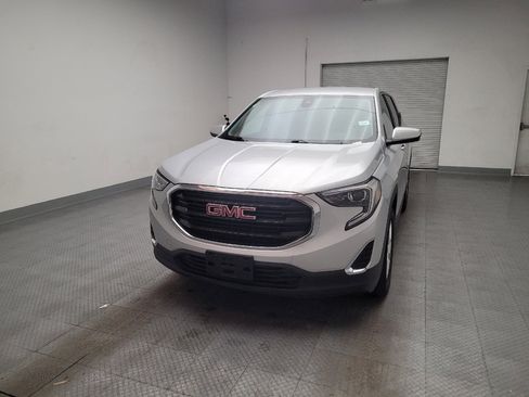 Used 2021 GMC Terrain SLE image 15
