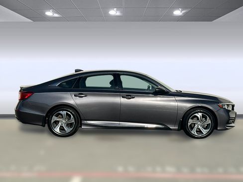 Certified 2019 Honda Accord EX-L image 7