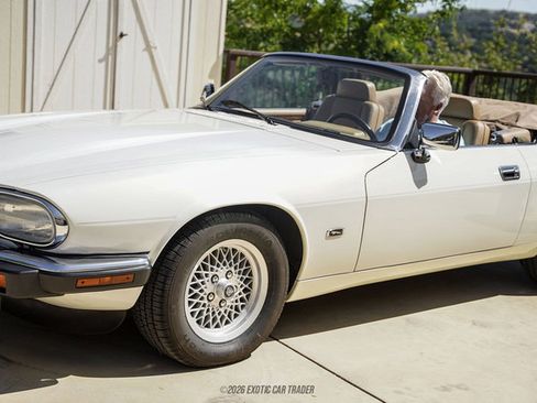 Used 1993 Jaguar XJS 4.0 Convertible RWD image 68