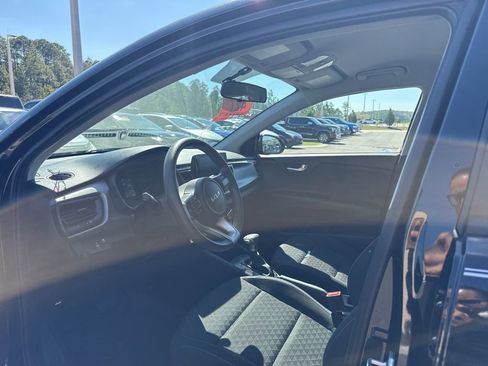 Used 2023 Kia Rio LX image 6