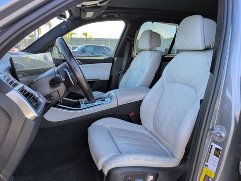 Used 2024 BMW X5 xDrive50e w/ Executive Package image 16