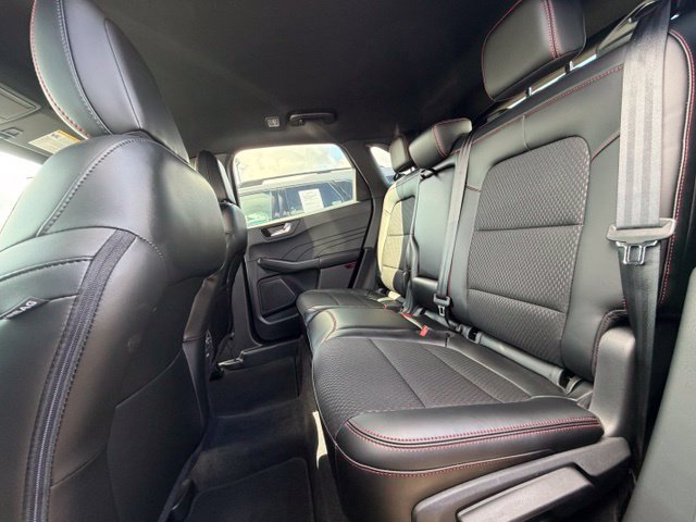 Used 2025 Ford Escape ST-Line w/ Equipment Group 301A FWD image 16