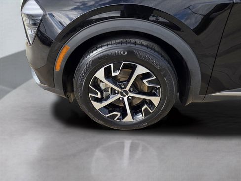 Used 2024 Kia Sportage EX image 15