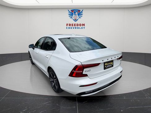 Used 2024 Volvo S60 B5 Core w/ Climate Package FWD image 5