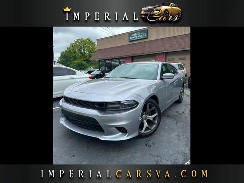 Used 2016 Dodge Charger SXT w/ Rallye Group RWD image 1