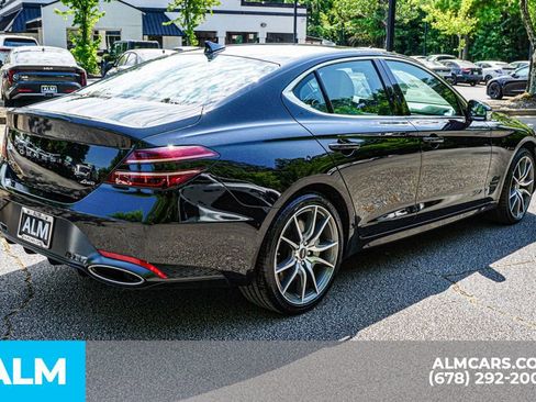 Used 2025 Genesis G70 2.5T AWD/4WD image 6