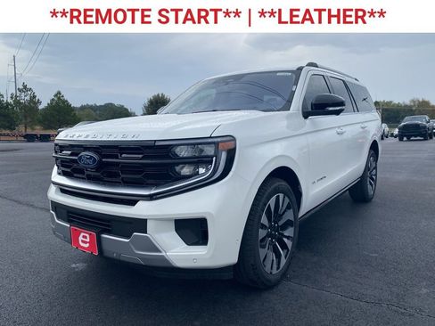 New 2025 Ford Expedition Max Platinum w/ Driver's Package image 3
