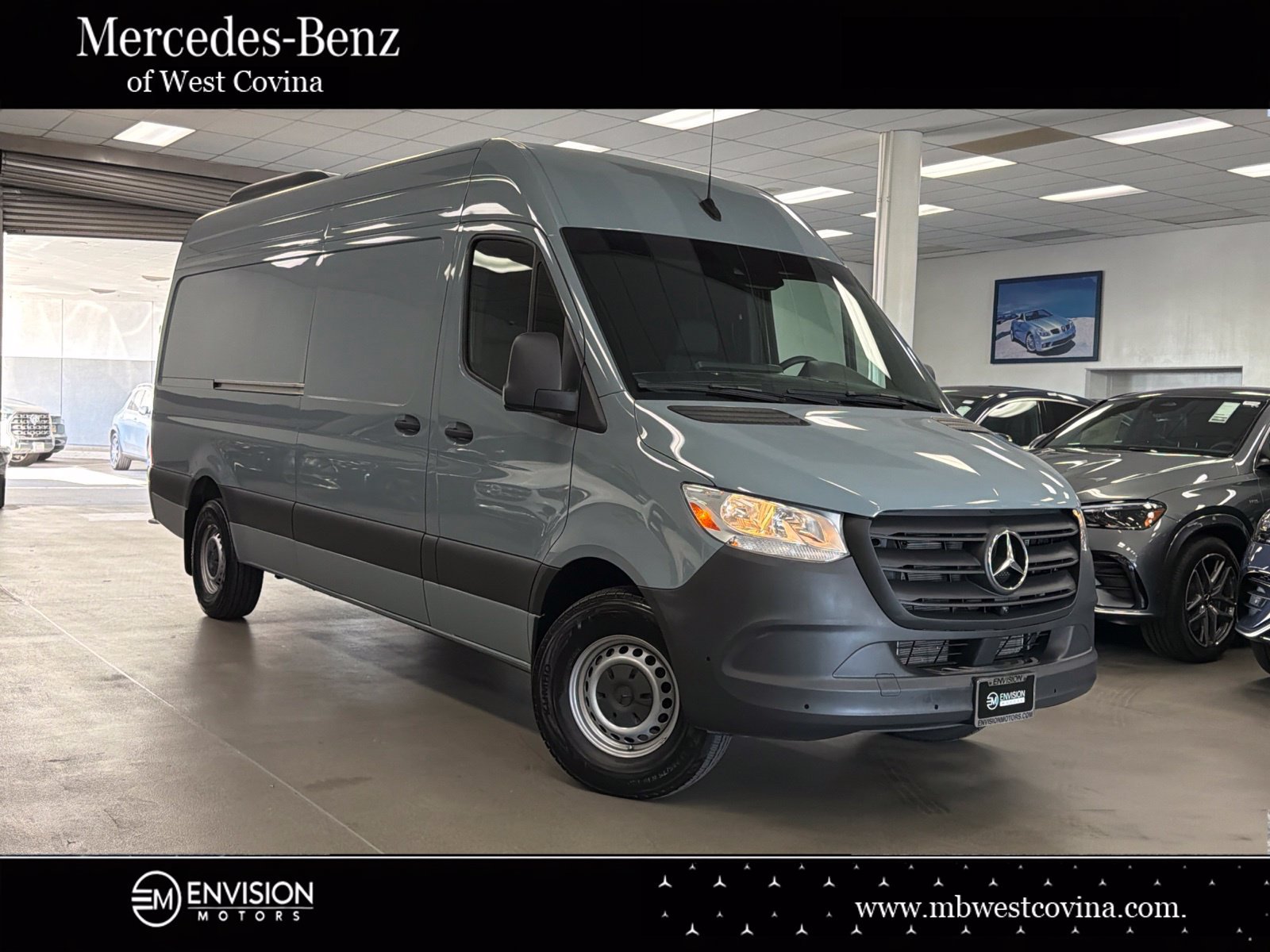 Used 2024 Mercedes-Benz Sprinter 2500 image 1
