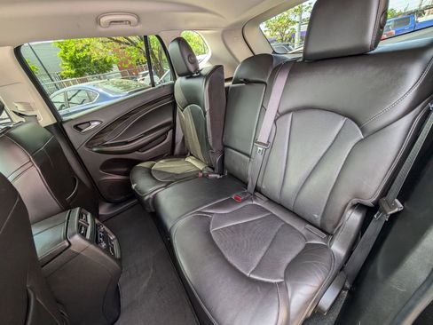 Used 2020 Buick Envision Essence FWD image 18