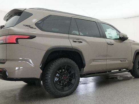 New 2026 Toyota Sequoia Platinum image 29