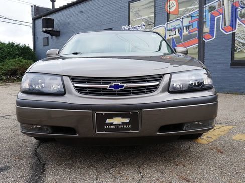 Used 2002 Chevrolet Impala LS w/ Seating Comfort Pkg FWD image 2