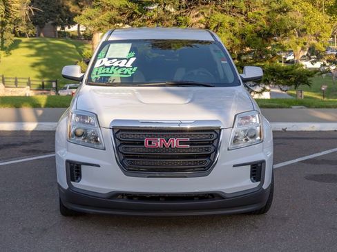 Used 2017 GMC Terrain SLE image 5
