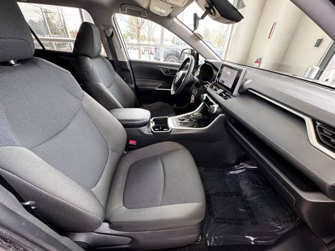 Certified 2025 Toyota RAV4 LE image 51