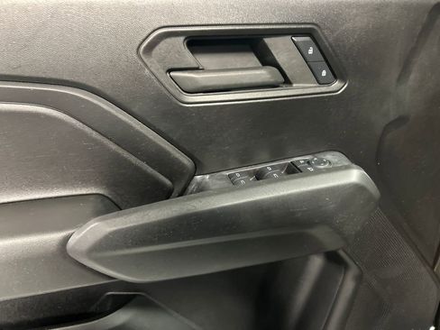 Used 2024 Chevrolet Colorado W/T image 14