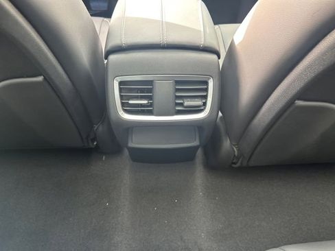 New 2025 Acura RDX SH-AWD image 18