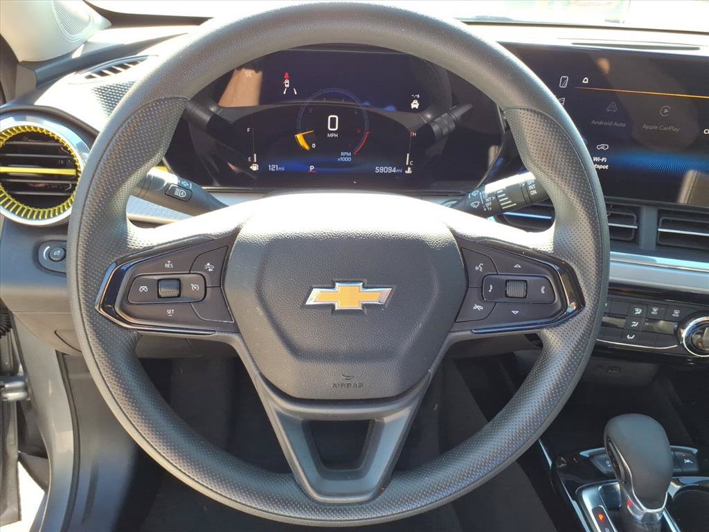 Used 2024 Chevrolet Trax LT FWD image 26