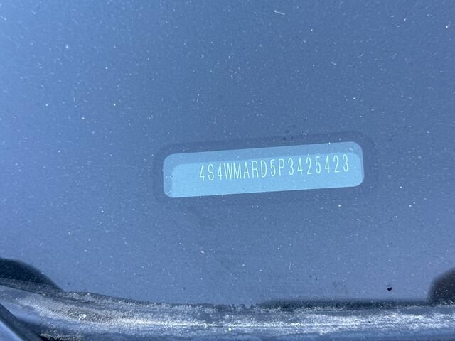 Used 2023 Subaru Ascent Limited w/ Technology Package AWD/4WD image 3