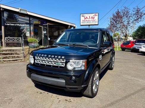 Used 2013 Land Rover LR4 HSE AWD/4WD image 2