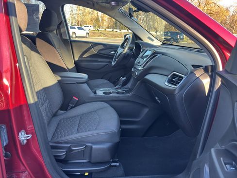 Used 2019 Chevrolet Equinox LT image 29