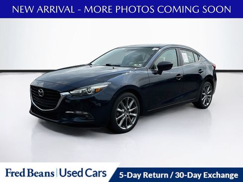 Used 2018 MAZDA MAZDA3 Grand Touring FWD image 3