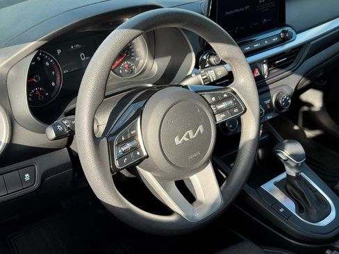 Used 2024 Kia Forte LX image 15