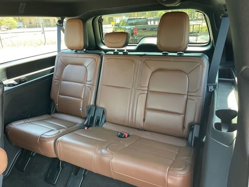 Used 2024 Lincoln Navigator L Reserve AWD/4WD image 22
