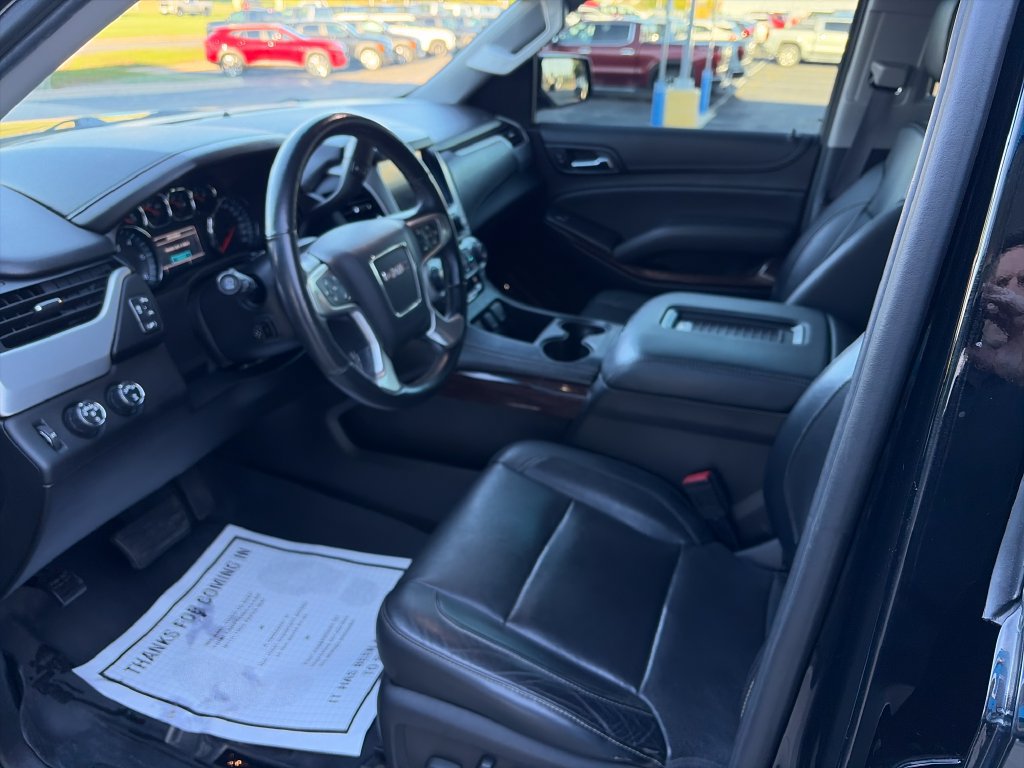 Used 2017 GMC Yukon SLT w/ Open Road Package AWD/4WD image 9