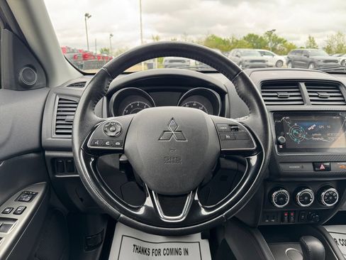 Used 2019 Mitsubishi Outlander Sport SE FWD image 15
