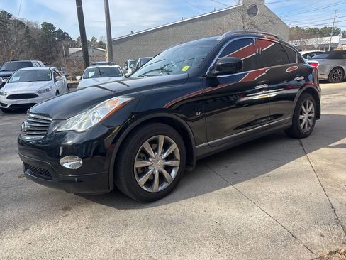 Used 2015 INFINITI QX50 Journey w/ Premium Package image 3