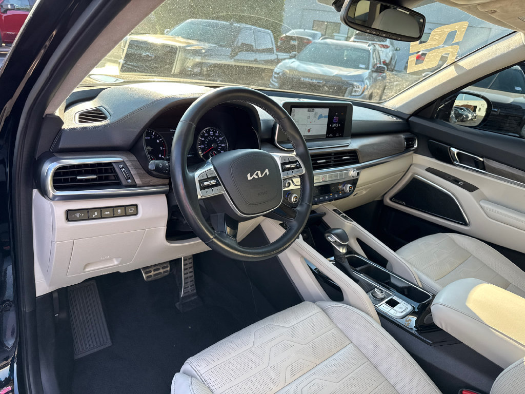 Used 2022 Kia Telluride SX w/ SX Prestige Package AWD/4WD image 19