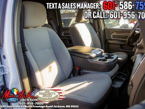 Used 2024 RAM 2500 Big Horn image 10